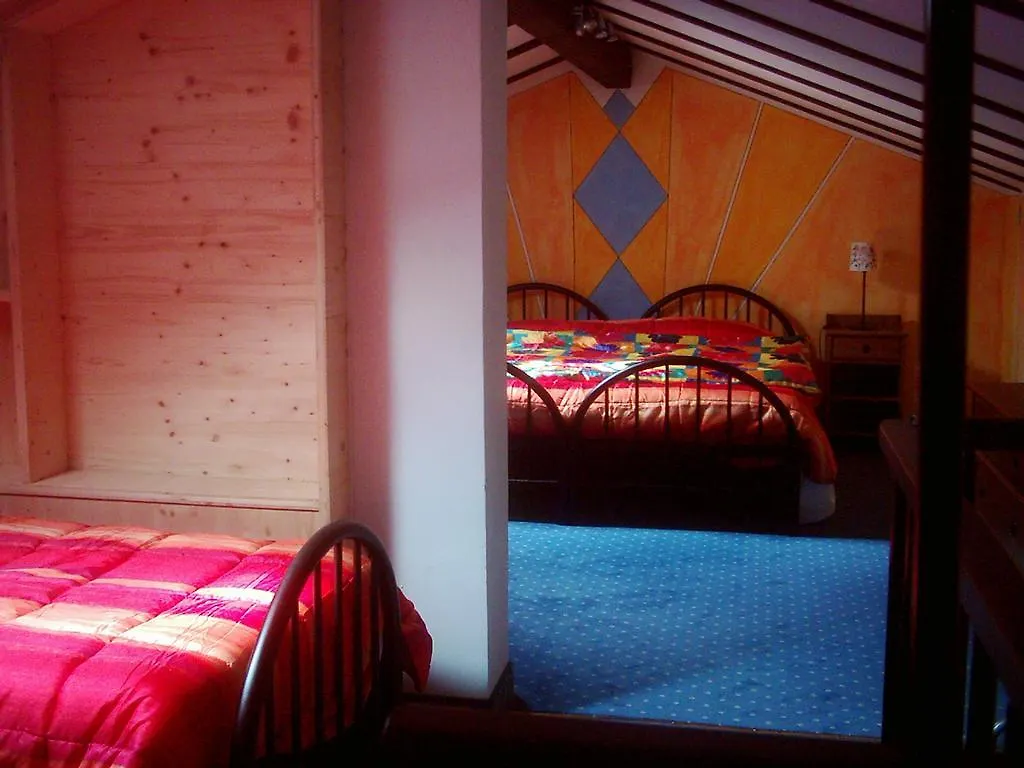 Villa Banana Cannobio Aparthotel