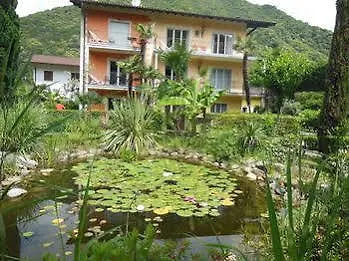 Villa Banana Cannobio Aparthotel