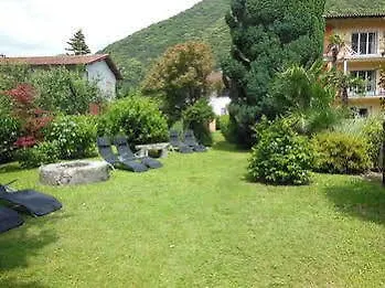 Aparthotel Villa Banana Cannobio Italy