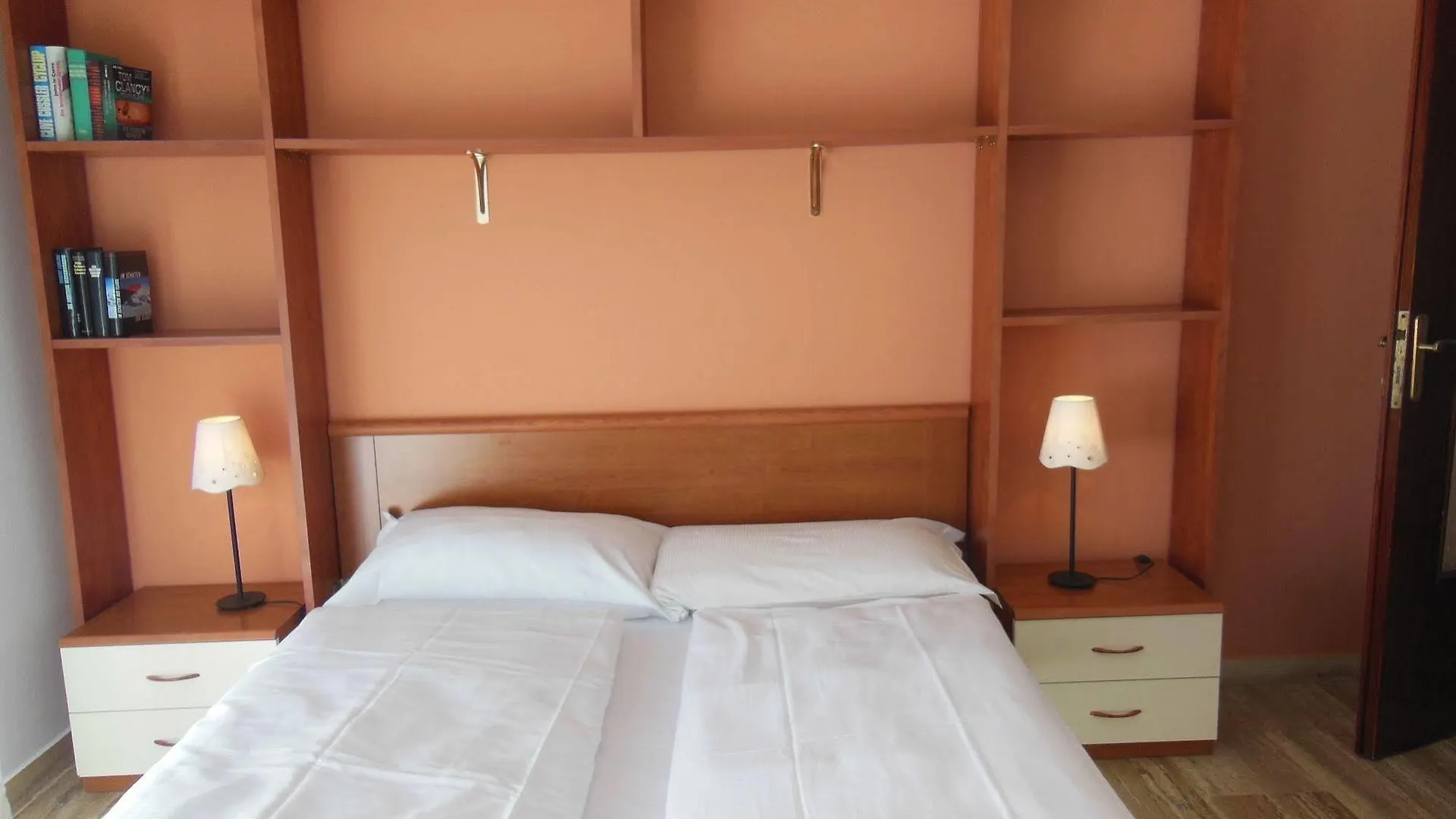 Aparthotel Villa Banana Cannobio