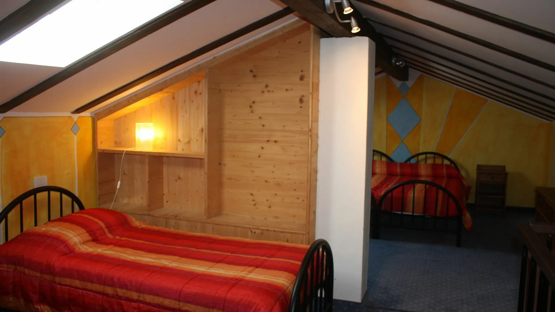 Villa Banana Cannobio Aparthotel
